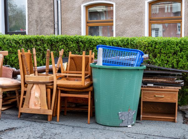 Chair Disposal Service in Yukon